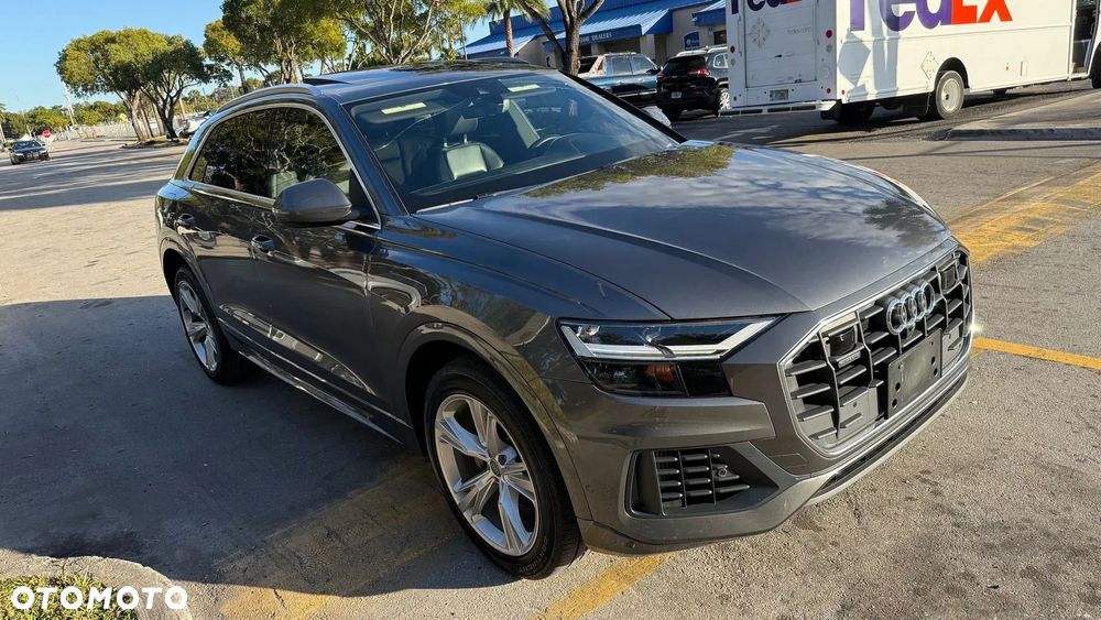Audi Q8 55 TFSI quattro tiptronic - 3