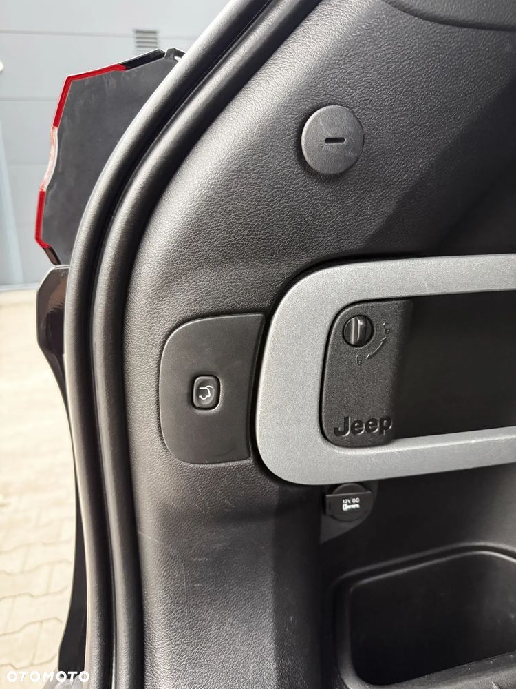 Jeep Cherokee 2.0 MJD Active Drive I Longitude - 27
