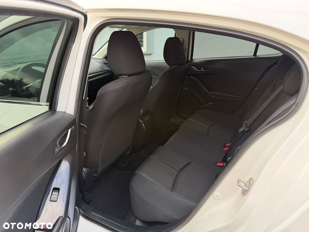 Mazda 3 2.0 Skyenergy EU6 - 7