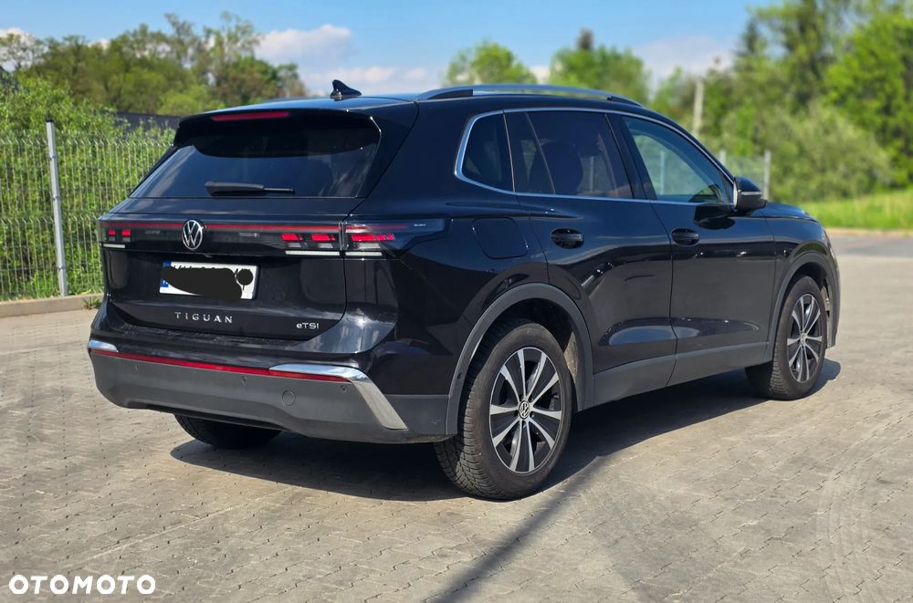 Volkswagen Tiguan - 18