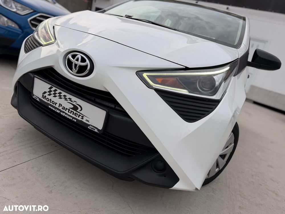 Toyota Aygo 1.0 VVY-I 5 usi X-connect - 14