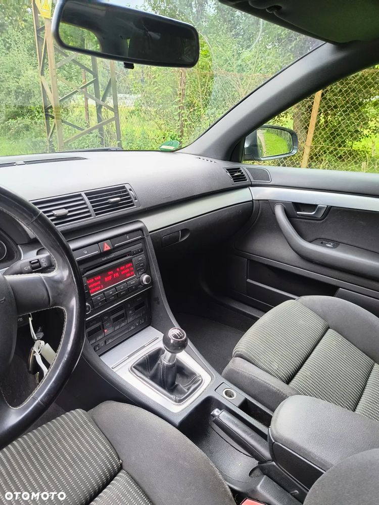 Audi A4 Avant 1.8T - 7