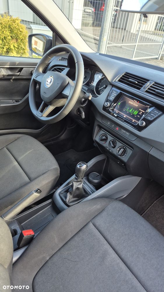Skoda Fabia 1.0 MPI Soleil - 8
