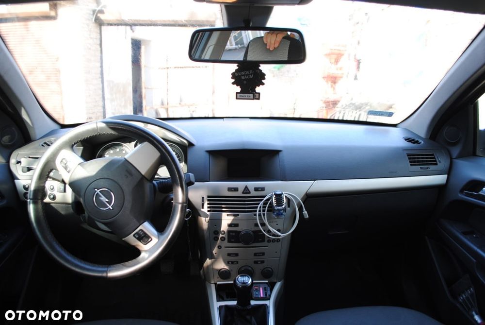 Opel Astra 1.6 Cosmo - 8