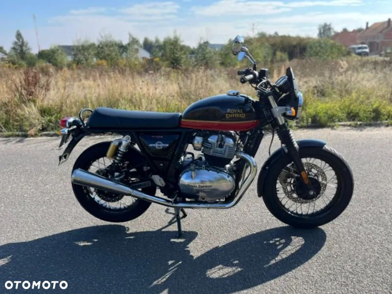 Royal Enfield Interceptor - 5