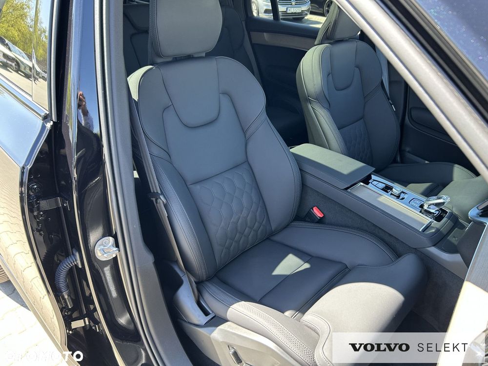 Volvo XC 90 - 26