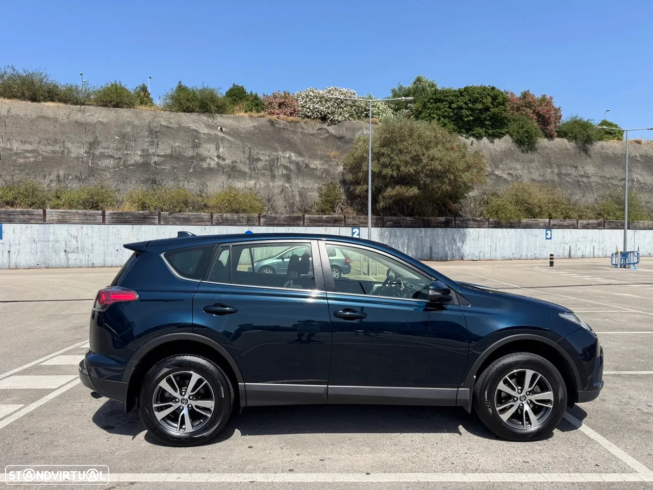 Toyota RAV4 - 5