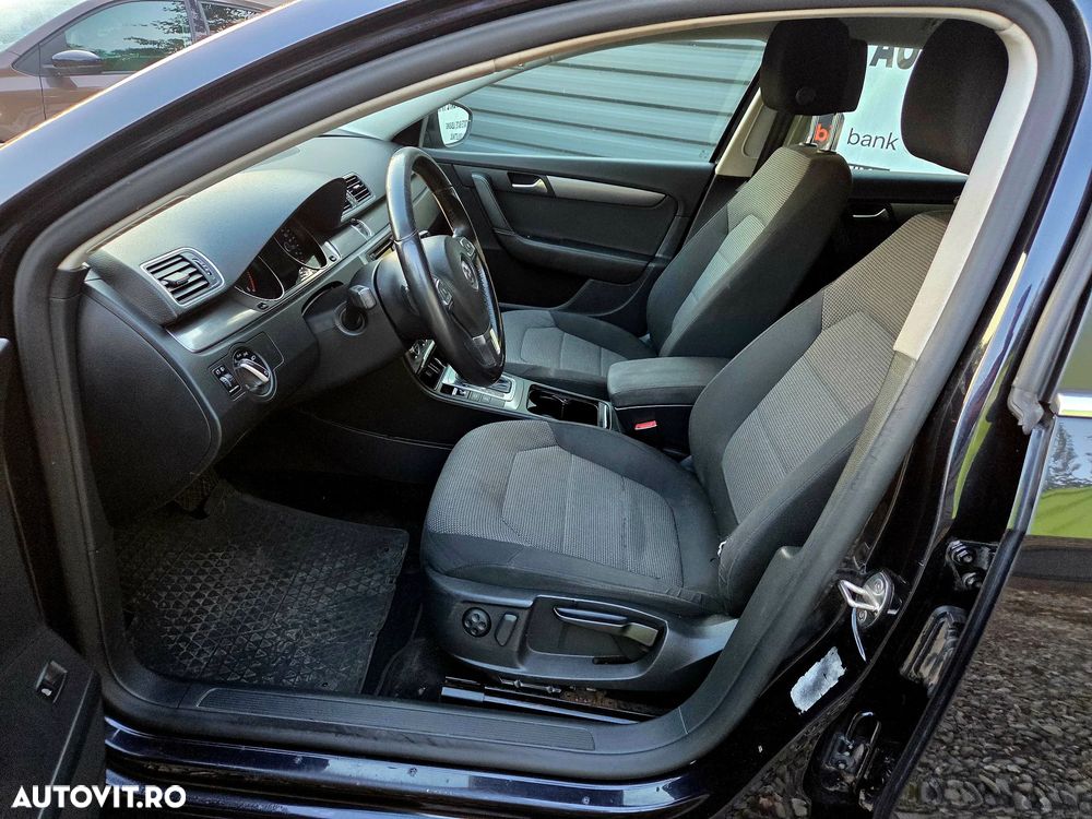 Volkswagen Passat 2.0 TDI DSG Comfortline - 19