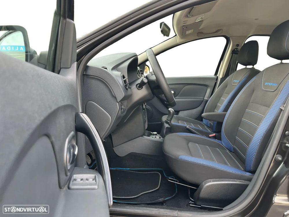 Dacia Sandero - 12