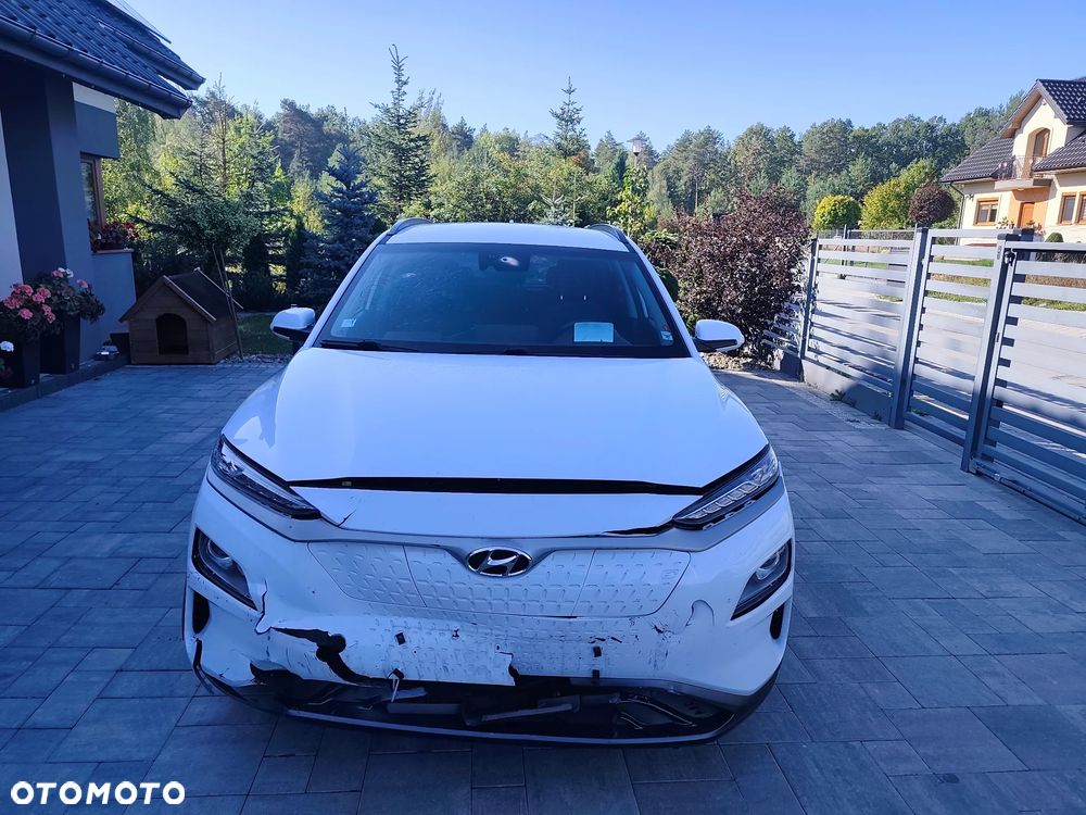 Hyundai Kona - 13