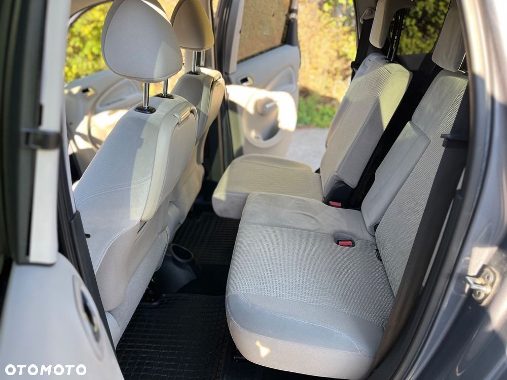 Citroën C3 Picasso 1.6 HDi Exclusive - 9