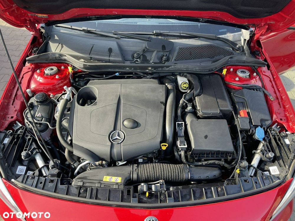 Mercedes-Benz GLA 200 (CDI) d 4Matic 7G-DCT Style - 16