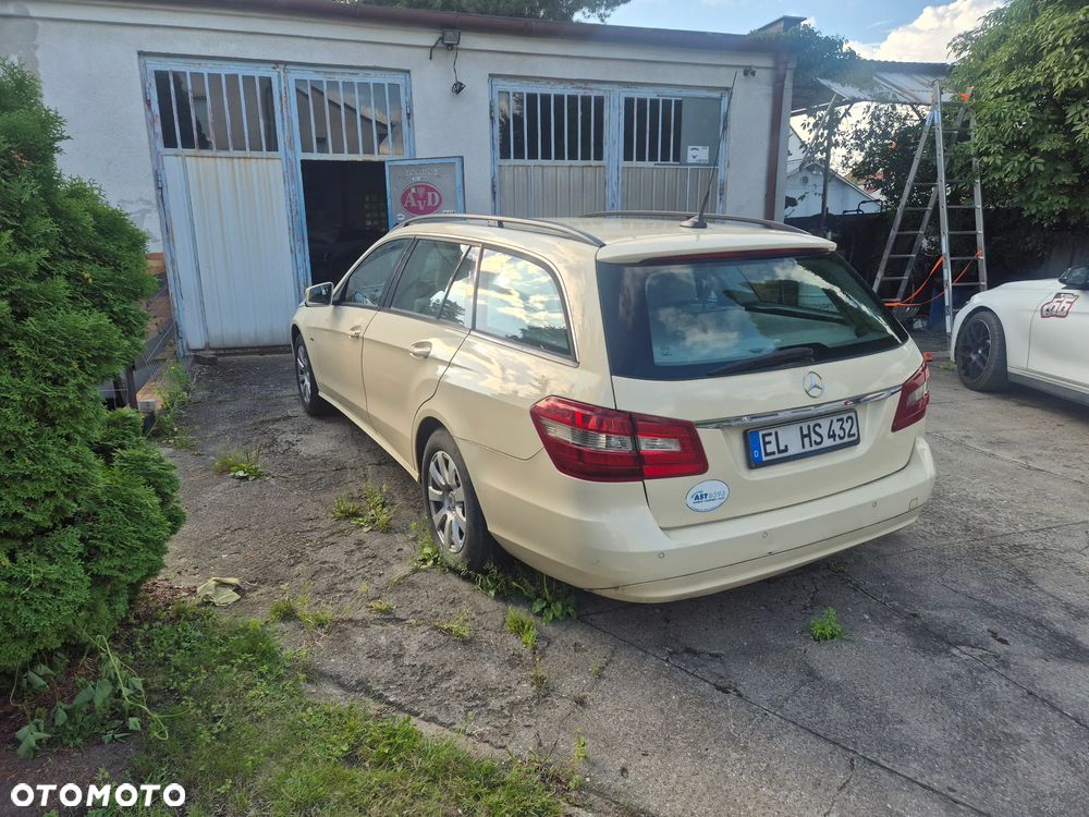 Mercedes-Benz Klasa E 200 CDI DPF BlueEFFICIENCY Automatik Avantgarde - 6