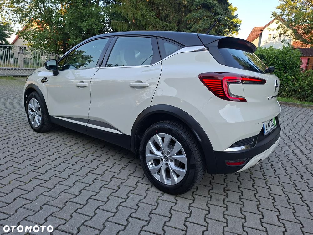 Renault Captur - 40