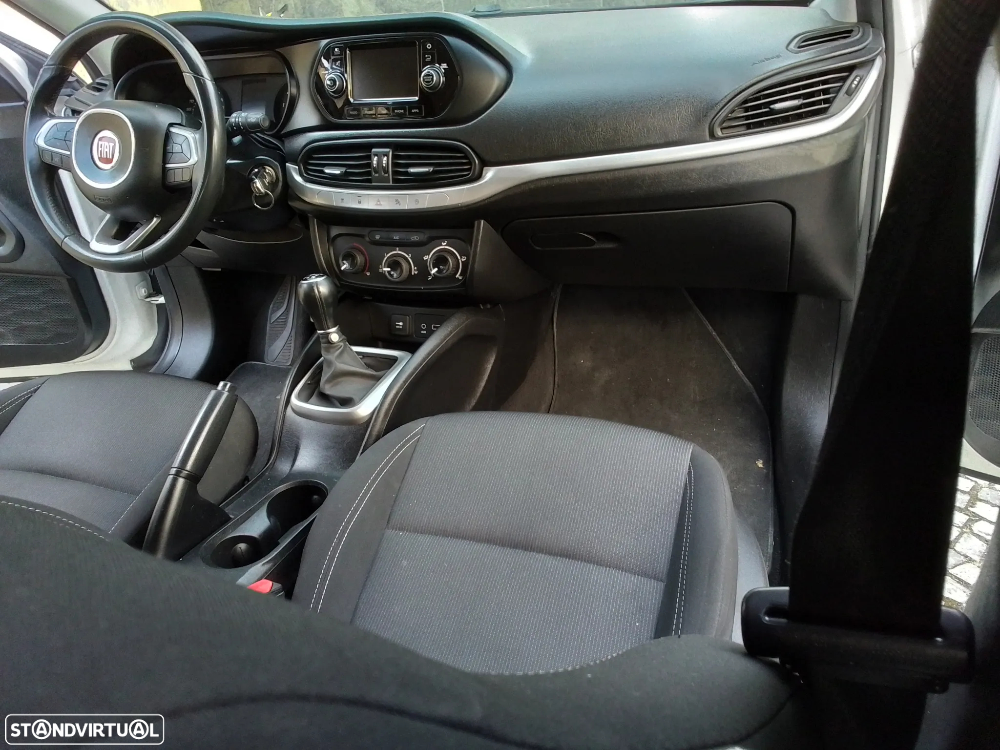 Ford Fiesta 1.4 TDCi Titanium - 19