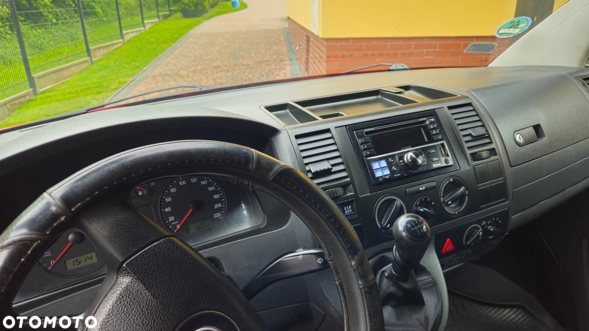 Volkswagen Transporter T5 TDI L1H1 - 17