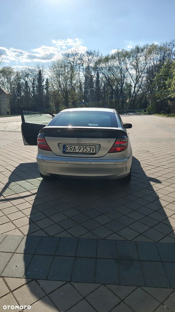 Mercedes-Benz Klasa C 220 CDI Automatik - 5