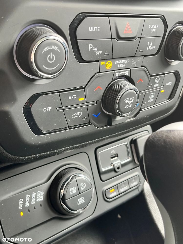Jeep Renegade - 20