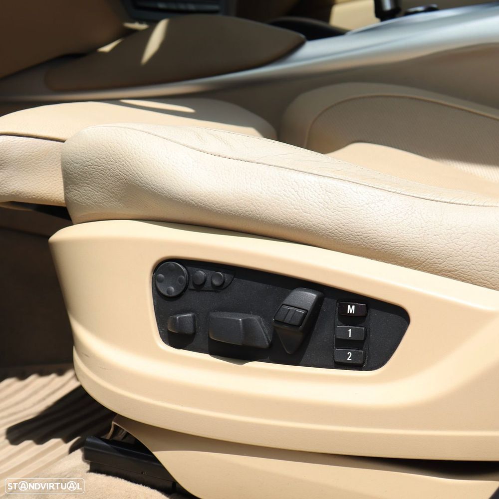 BMW X6 xDrive40d - 14