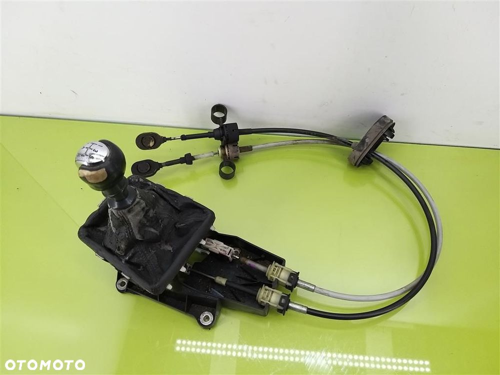 Mechanizm zmiany biegów lewarek Opel Signum VECTRA C 2.2DTI 125KM 024465795 - 1