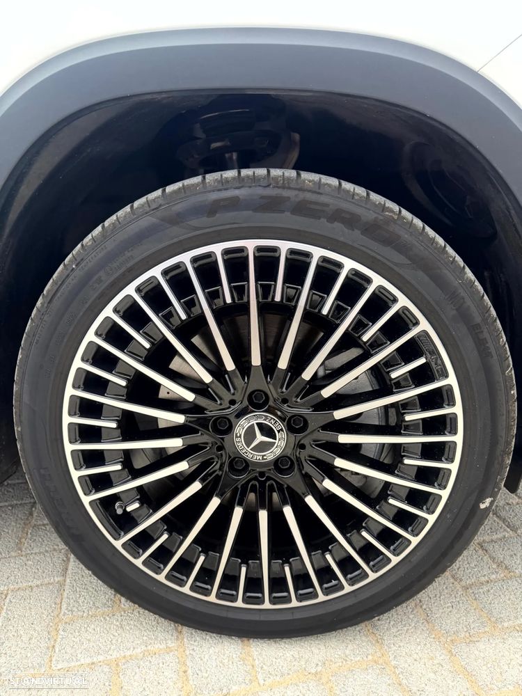 Mercedes-Benz EQB 250+ AMG Line - 7