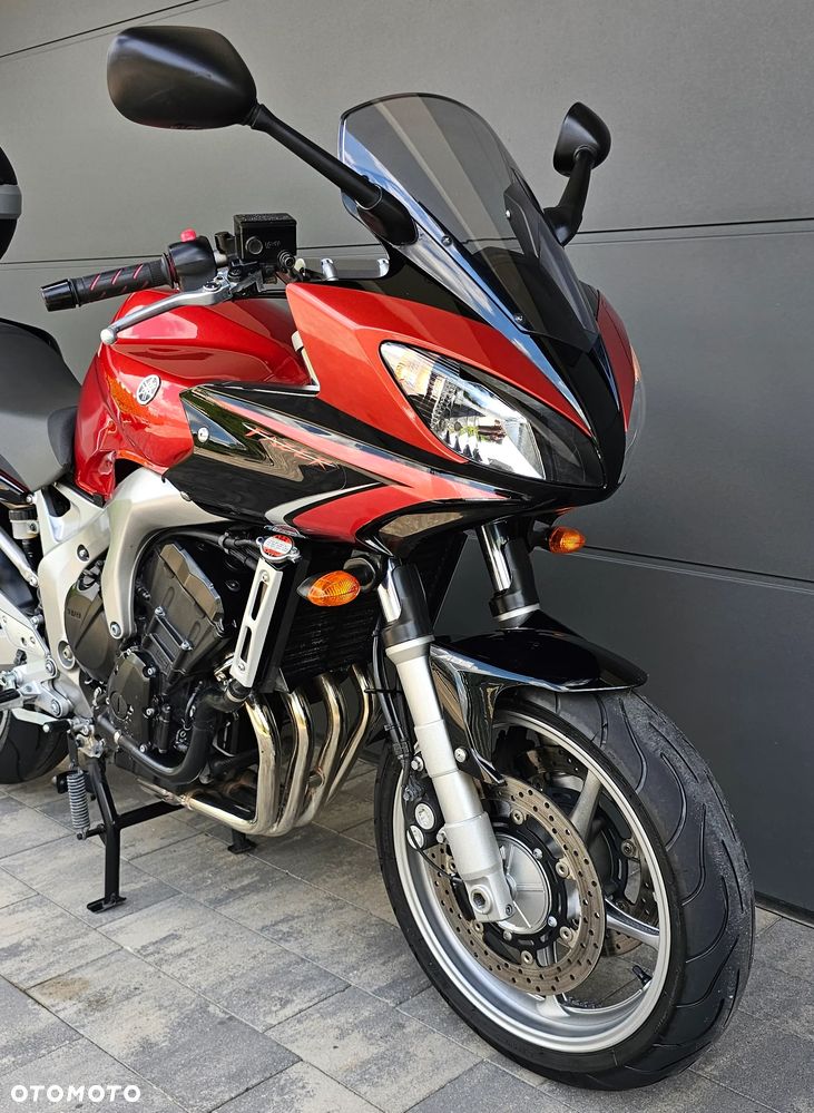 Yamaha FZ6 - 8