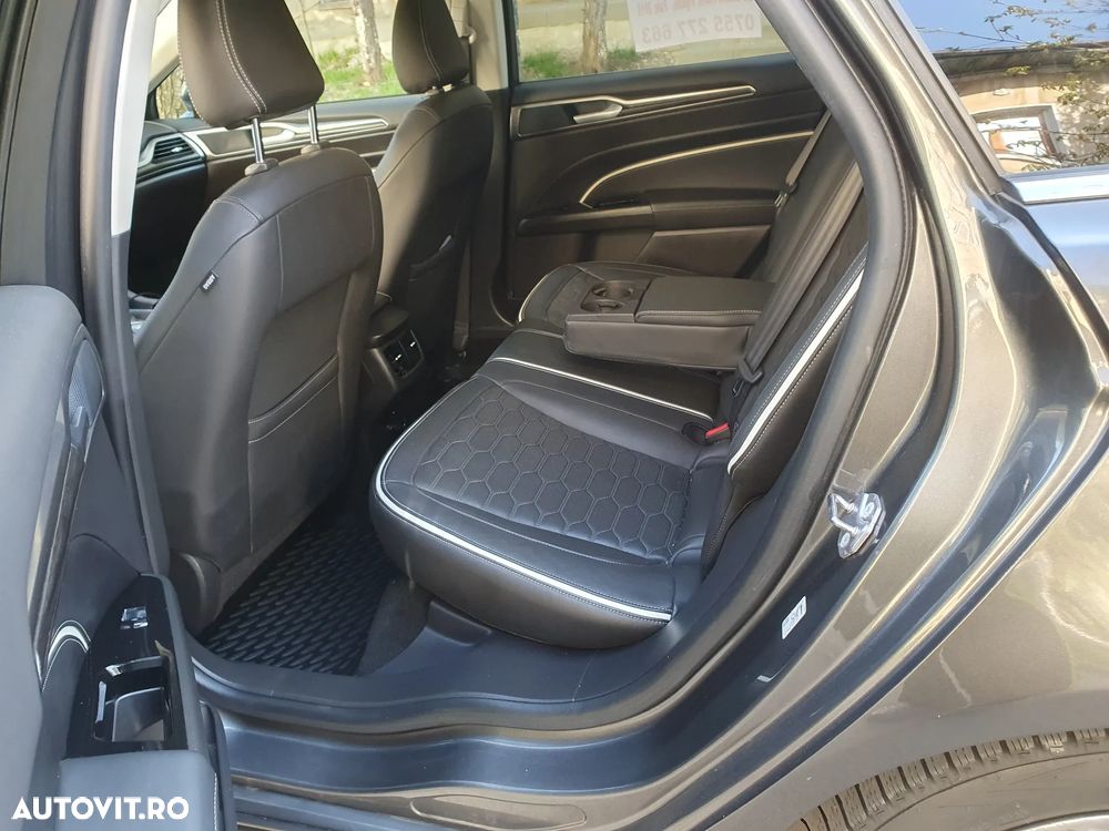 Ford Mondeo 2.0 HEV Vignale - 8