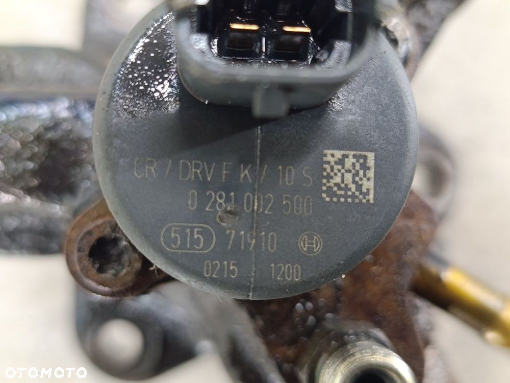 POMPA WTRYSKOWA FIAT DUCATO II FL 0281002500  BOSCH 2.8 JTD - 6