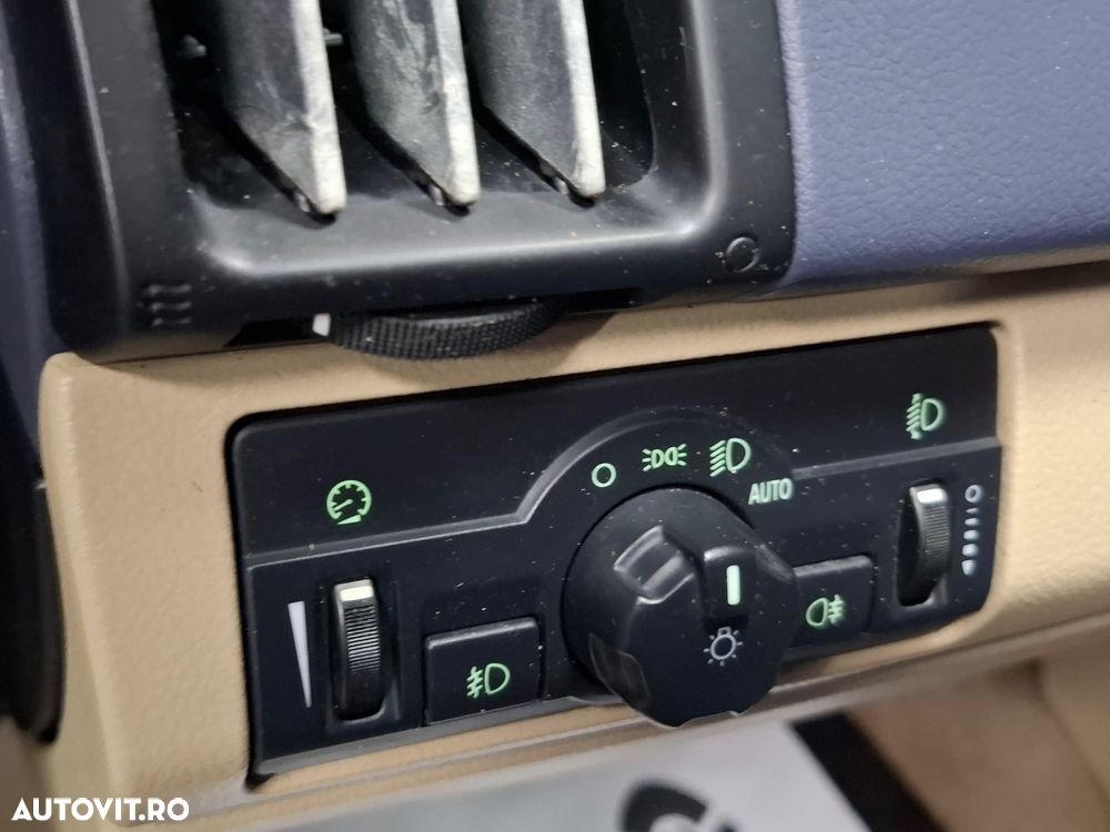 Land Rover Freelander 2.2 TD4 HSE - 11