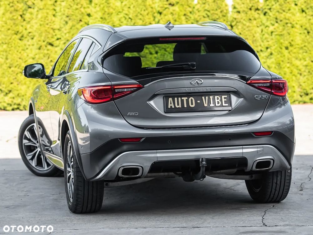 Infiniti QX30 2.2d DCT AWD Luxe Tech - 9