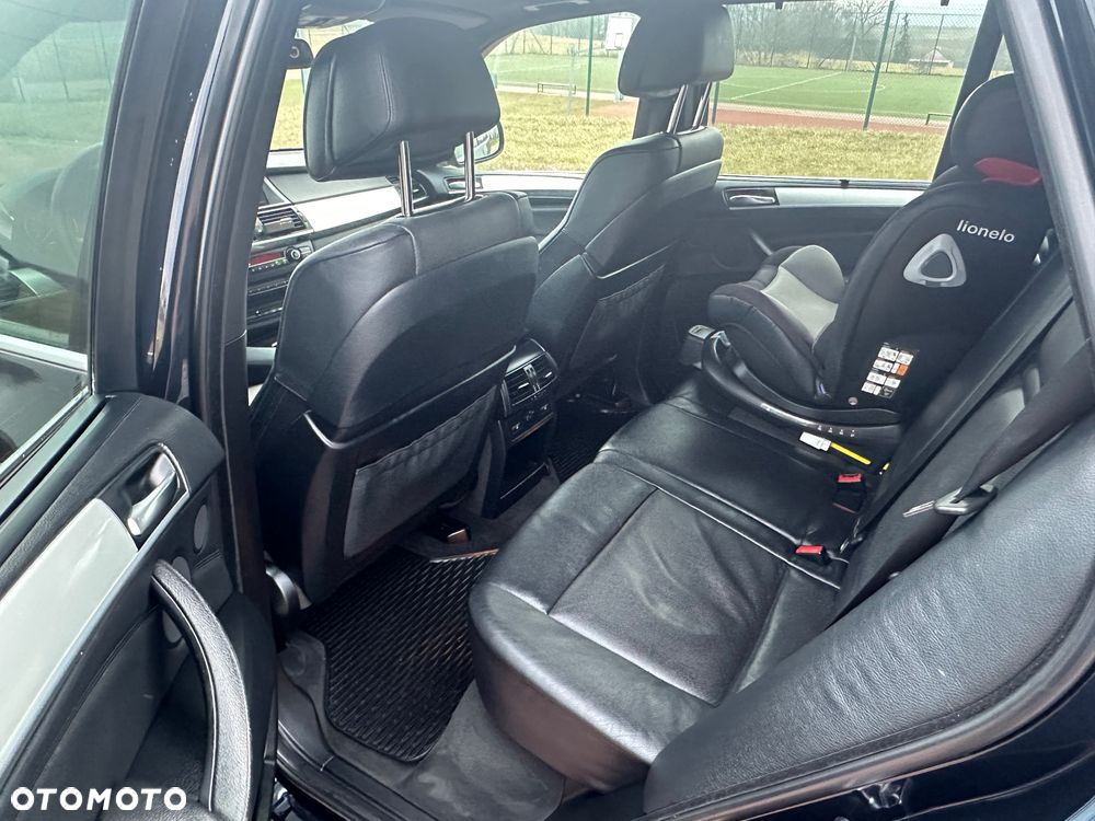 BMW X5 xDrive30d - 29