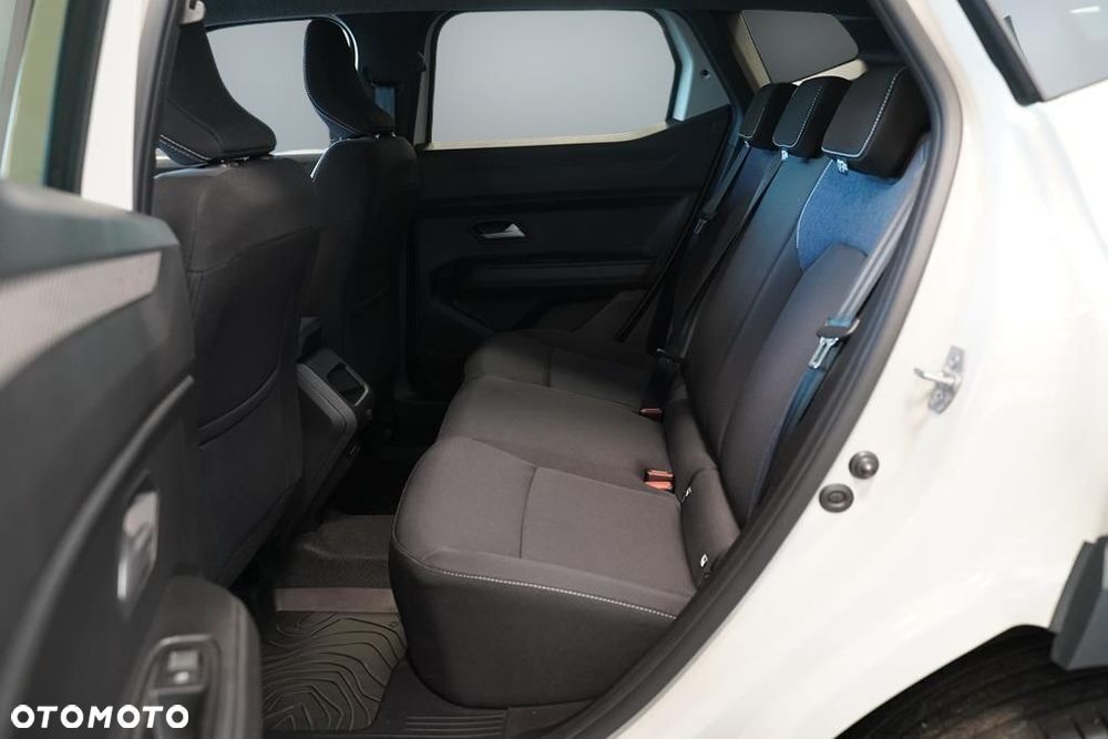 Dacia Duster 1.6 Full Hybrid 140 Journey MMT - 11