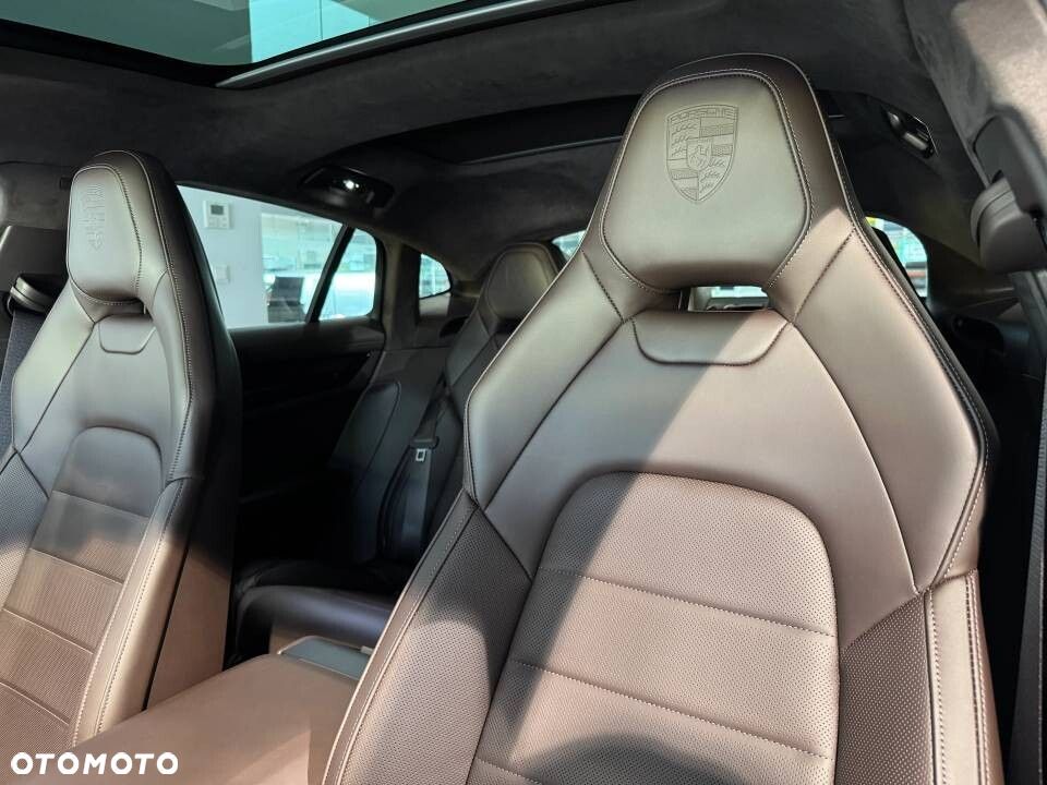 Porsche Panamera - 13