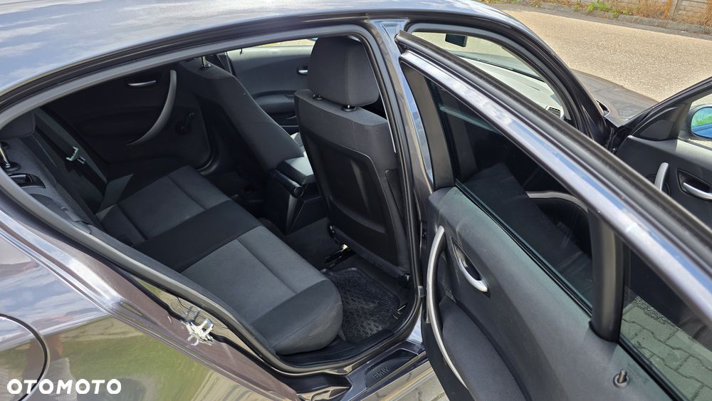 BMW Seria 1 - 14