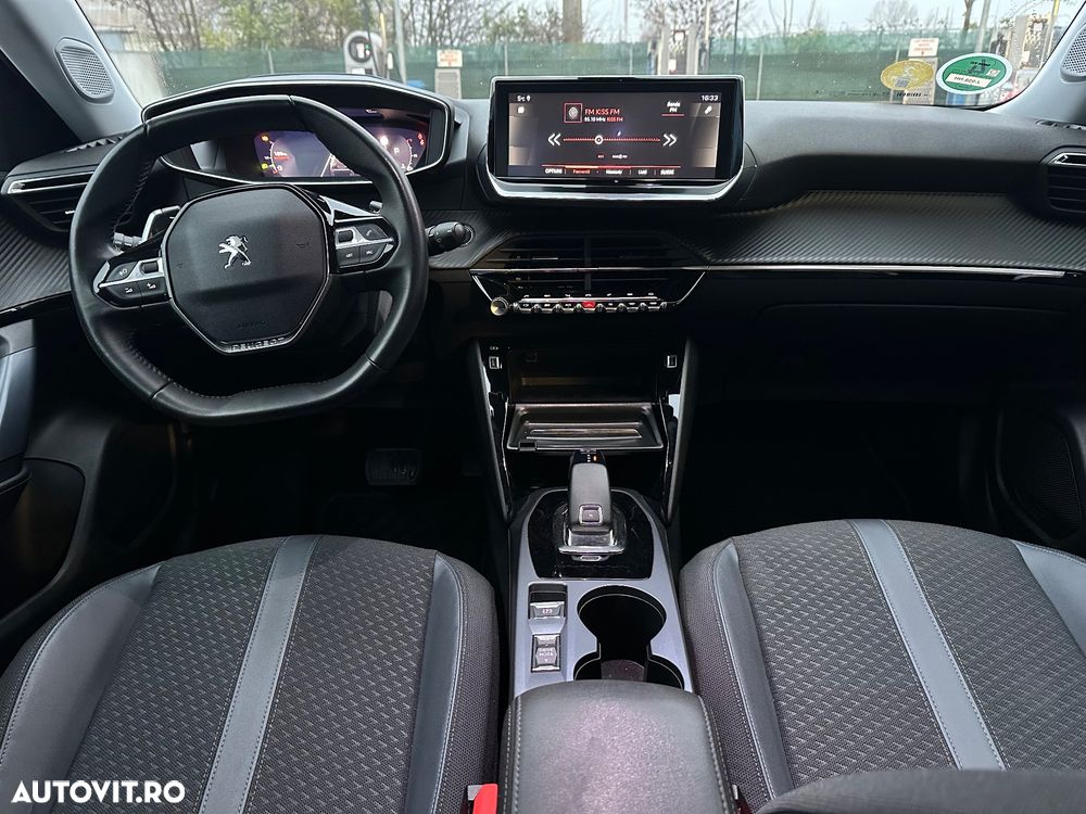 Peugeot 2008 BlueHDi 130 EAT8 GT Pack - 5