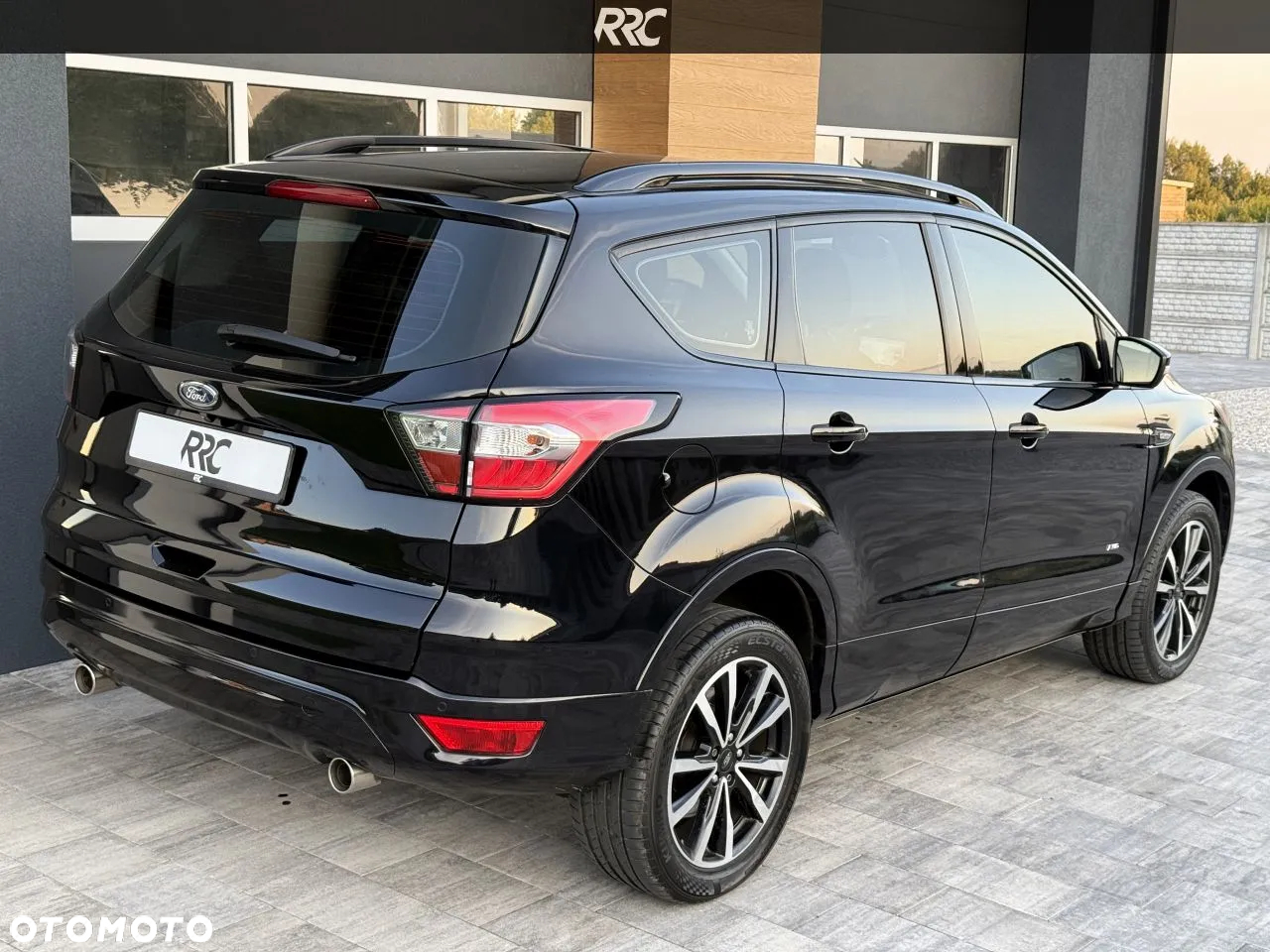 Ford Kuga 2.0 TDCi 4WD Titanium - 14