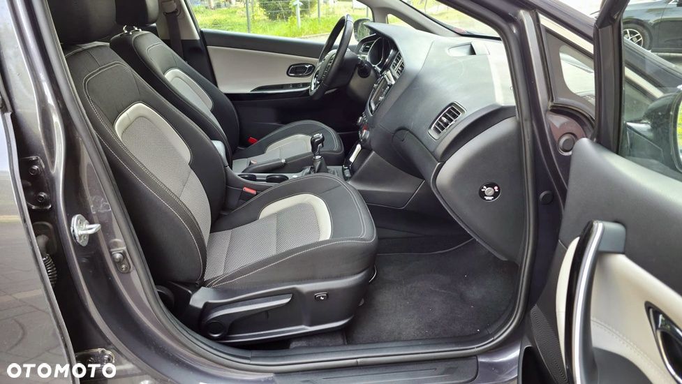 Kia Ceed 1.6 CRDi 136 ISG Spirit - 19
