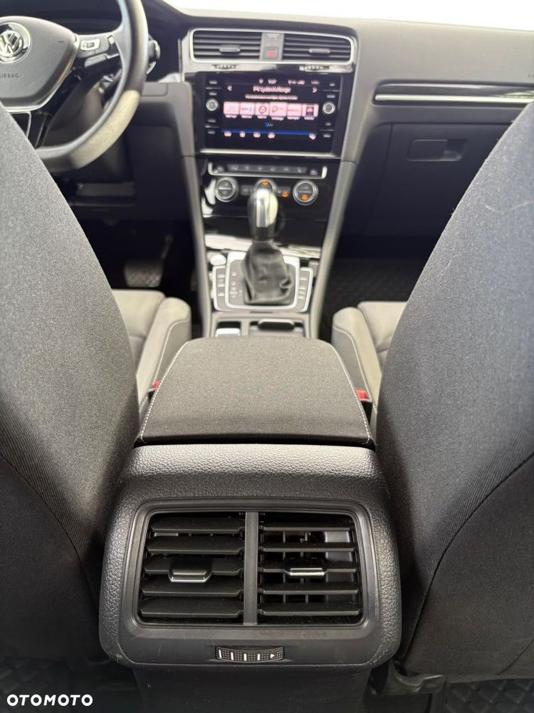 Volkswagen Golf 1.5 TSI ACT OPF DSG Highline - 19