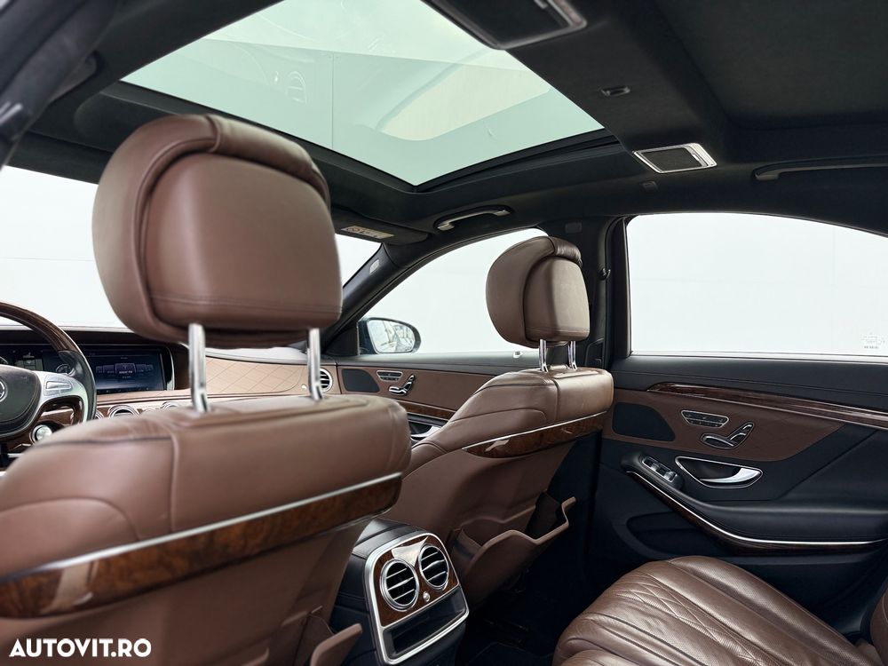 Mercedes-Benz S 500 4MATIC Aut - 24