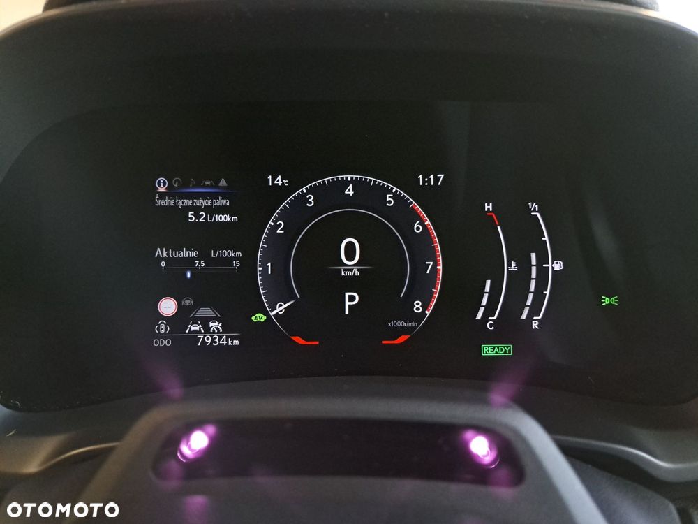 Lexus LBX 1.5 Hybrid - 32