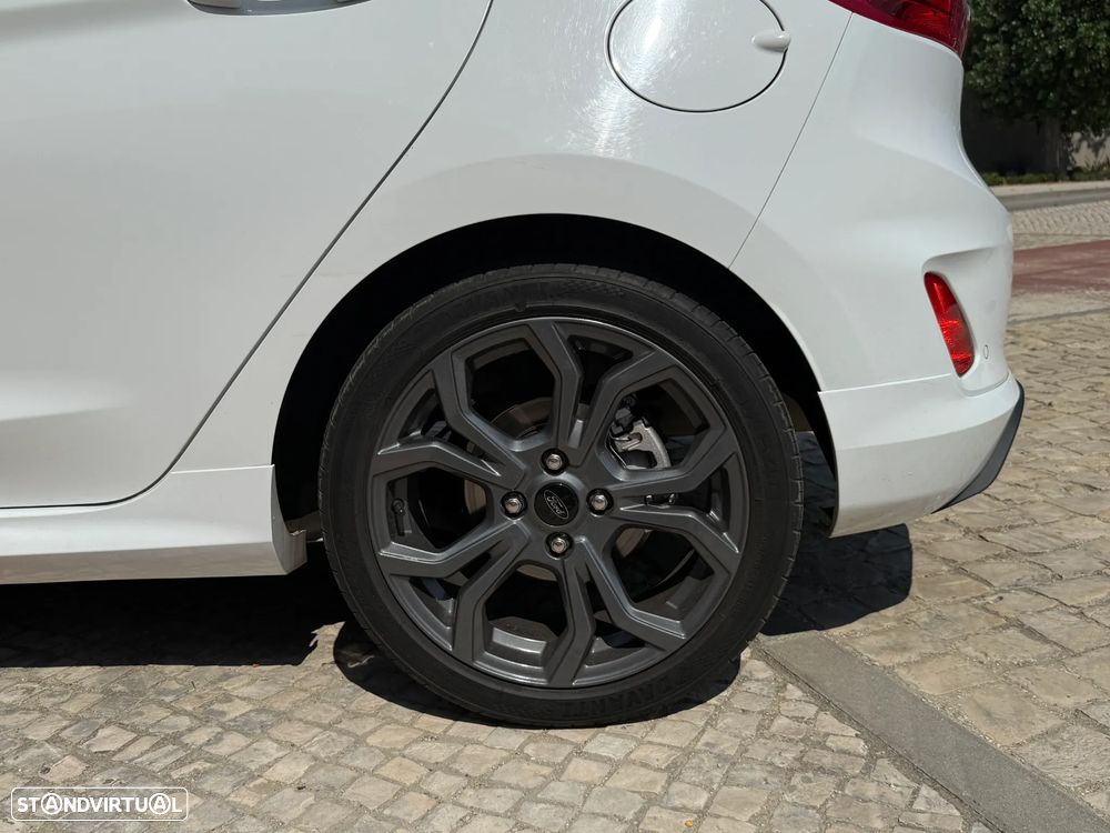 Ford Fiesta 1.0 EcoBoost ST-Line - 11