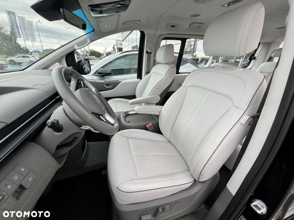 Hyundai Staria - 5