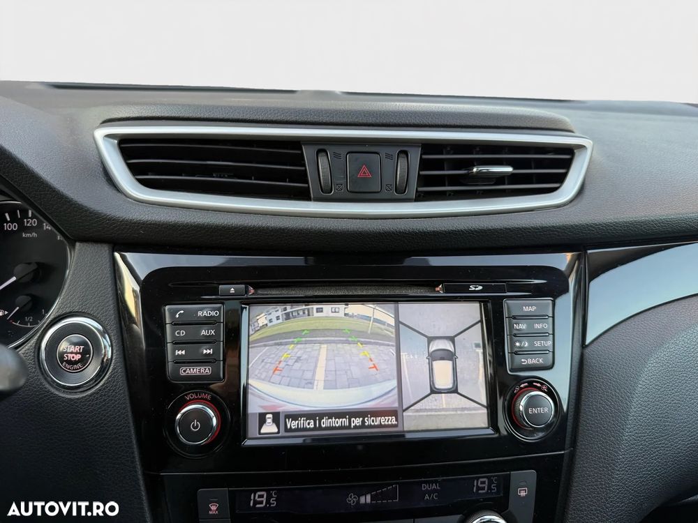 Nissan Qashqai 1.6 DCI Start/Stop X-TRONIC N-Connecta - 14
