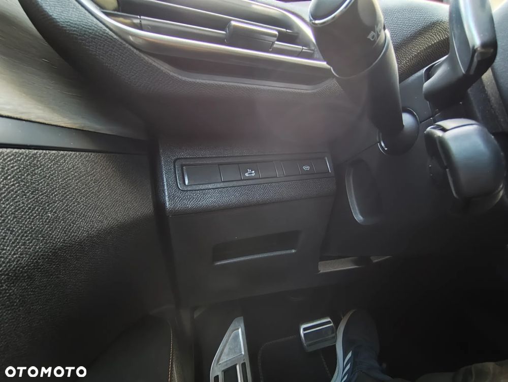 Peugeot 3008 BlueHDi 180 Stop & Start EAT6 GT - 18