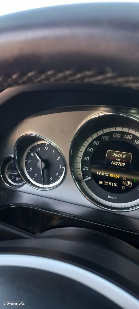 Mercedes-Benz E 300 Bluetec Hybrid Avantgarde - 18