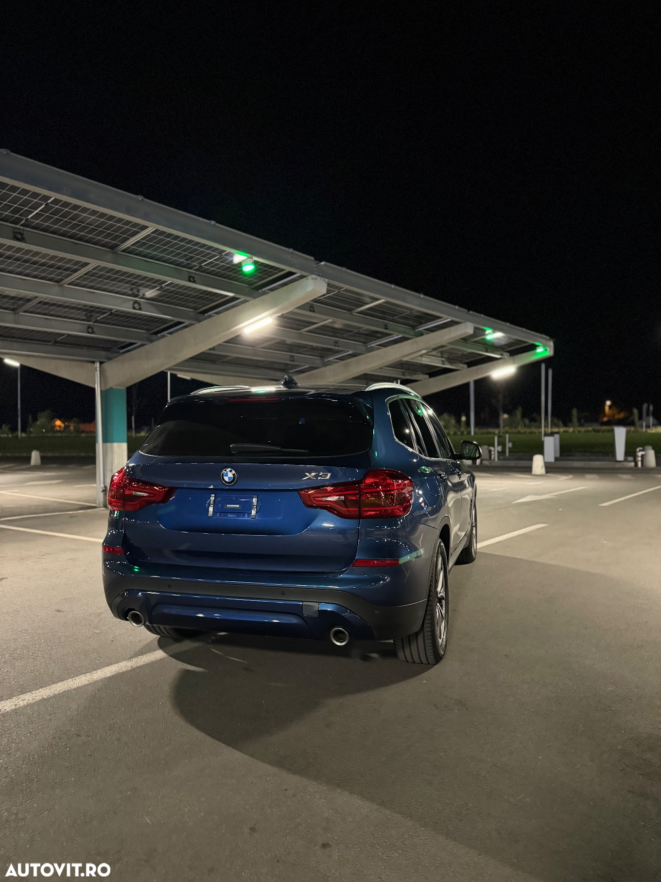 BMW X3 xDrive20d AT Luxury Line - 3