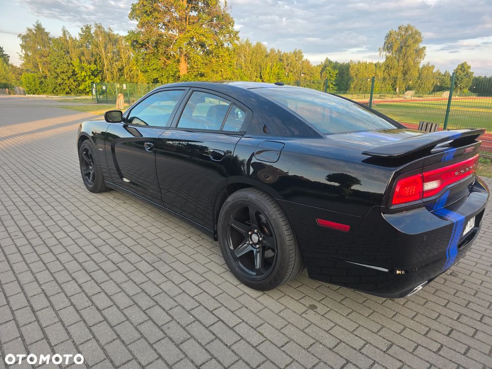 Dodge Charger - 14