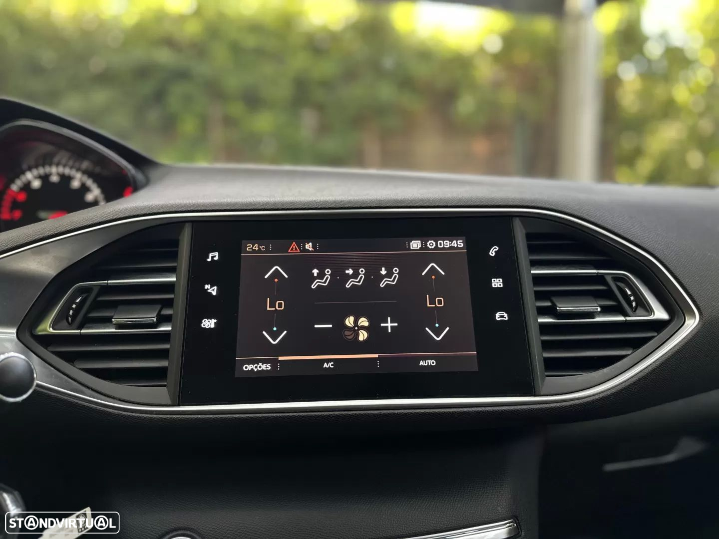 Peugeot 308 PureTech 130 EAT8 Active Pack - 27