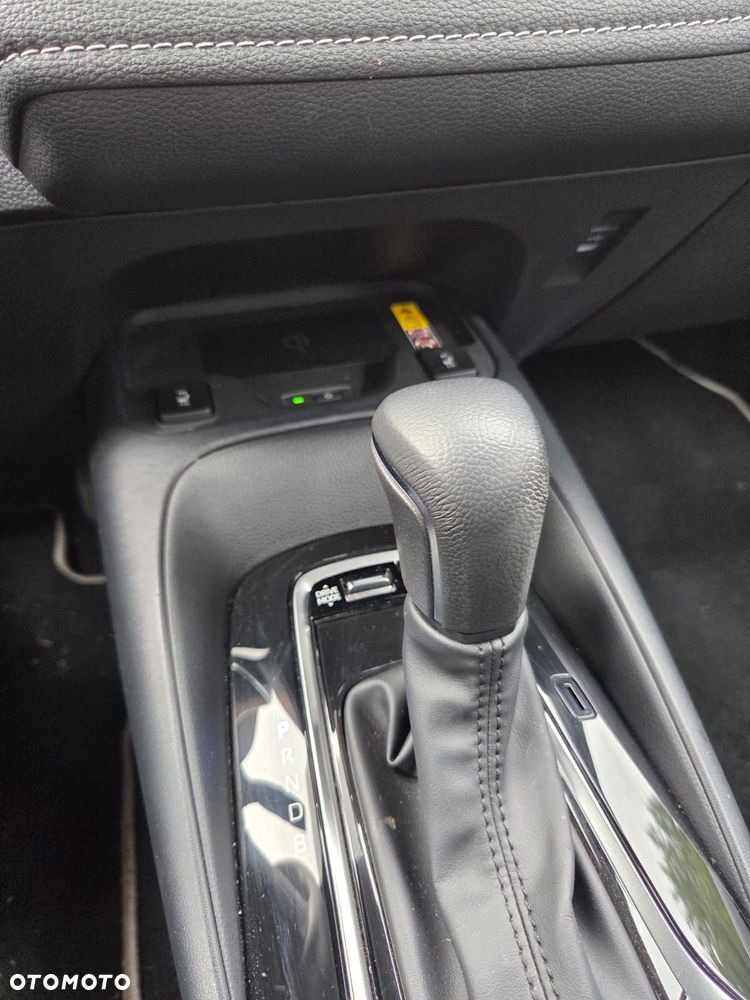 Toyota Corolla 1.8 Hybrid Style - 10