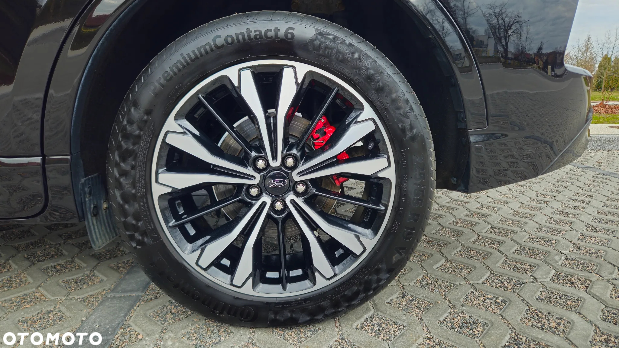 Ford Kuga 2.5P PHEV FWD ST-Line - 36